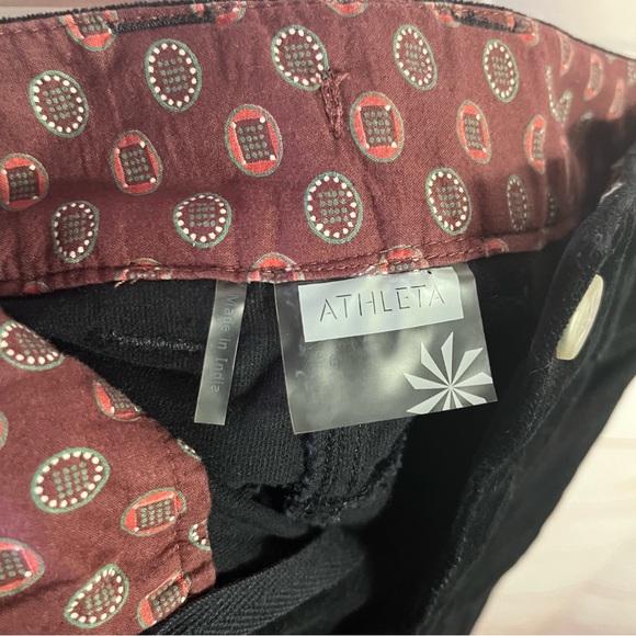 Athleta Black Velvet Skirt Size 6 - Picture 8 of 8